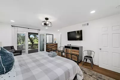 225 Comanche Lane, Point Venture, TX 78645 - Photo 19