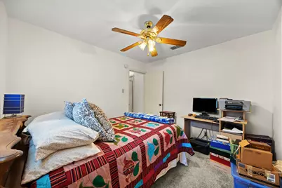 3205 Laguna Drive, Austin, TX 78741 - Photo 19