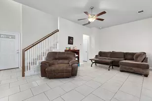 2210 Dillon Pond Ln, Pflugerville, TX 78660 - Photo 5