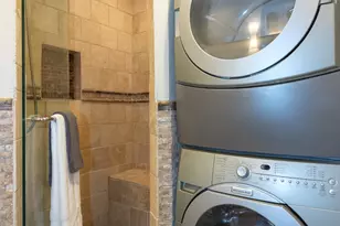 2410 Enfield Rd, Austin, TX 78703 - Photo 35