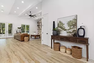 153 Fawn Holw, Elgin, TX 78621 - Photo 7