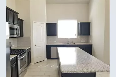 1024 Peregrine Way, Leander, TX 78641 - Photo 9