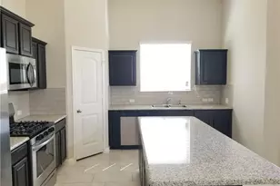 1024 Peregrine Way, Leander, TX 78641 - Photo 9