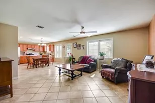 1102 Port Daniel Dr, Leander, TX 78641 - Photo 7
