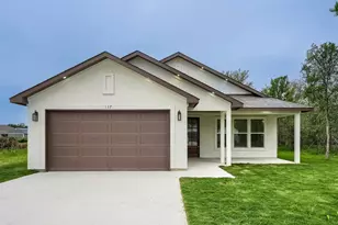 137 E Pauwela Ln, Bastrop, TX 78602 - Photo 1