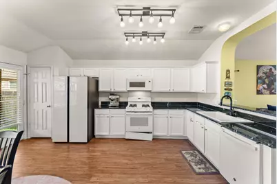 11407 Jim Thorpe Lane, Austin, TX 78748 - Photo 9