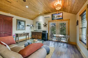 1984 Divide Pass, Blanco, TX 78606 - Photo 21