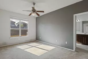 512 Eagle Brook Ln, Buda, TX 78610 - Photo 17