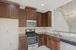 512 Eagle Brook Ln, Buda, TX 78610 - Photo 9