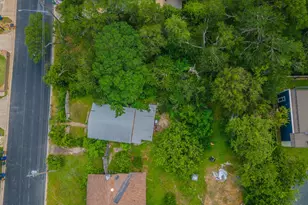 1408 Luna St, Austin, TX 78721 - Photo 3