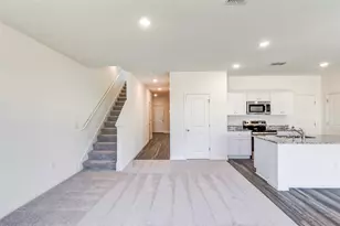 344 Enforcer Loop, Jarrell, TX 76537 - Photo 9