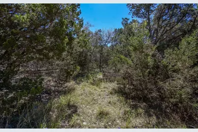 16205 Big Oak Circle, Leander, TX 78641 - Photo 9