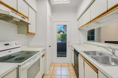 700 S 1st Street #103, Austin, TX 78704 - Photo 5