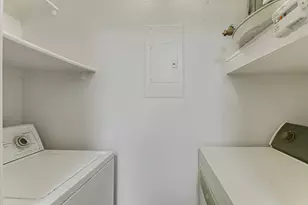 700 S 1st St, Austin, TX 78704 - Photo 13