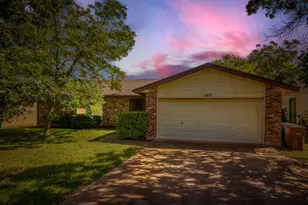 3801 Eton Ln, Austin, TX 78727 - Photo 7
