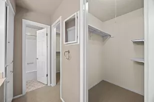 12708 Poquoson Dr, Austin, TX 78727 - Photo 19