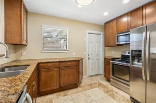 505 Bellevue Pl, Austin, TX 78705 - Photo 5