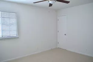 18 Azalea Dr, Georgetown, TX 78626 - Photo 15