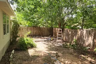 18 Azalea Dr, Georgetown, TX 78626 - Photo 29