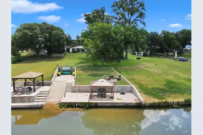 4718 River Oaks Drive, Kingsland, TX 78639 - Photo 27