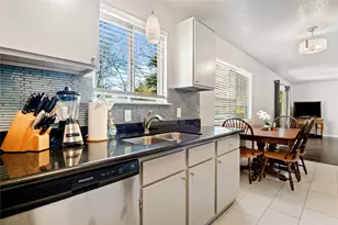 7203 Barnsdale Way, Austin, TX 78745 - Photo 7