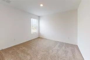 15401 Solstice Cv, Del Valle, TX 78617 - Photo 11