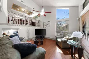 510 W 18th St, Austin, TX 78701 - Photo 5