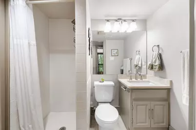 510 W 18th Street #113, Austin, TX 78701 - Photo 27