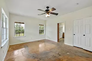 11791 Silver Springs Rd, Rockdale, TX 76567 - Photo 15