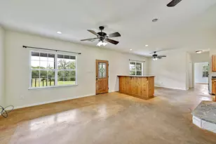 11791 Silver Springs Rd, Rockdale, TX 76567 - Photo 5