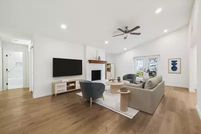 1005 Bowie Street, Lockhart, TX 78644 - Photo 1