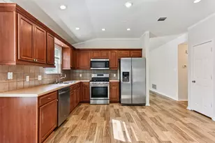 745 Covent Dr, Kyle, TX 78640 - Photo 27