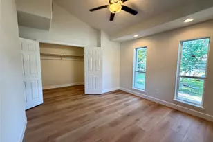 11631 Langdon Ln, Houston, TX 77072 - Photo 9