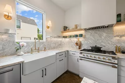 2010 Goodrich Avenue #2B, Austin, TX 78704 - Photo 7