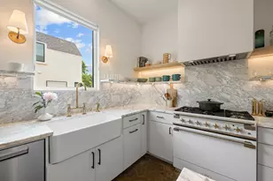 2010 Goodrich Ave, Austin, TX 78704 - Photo 7