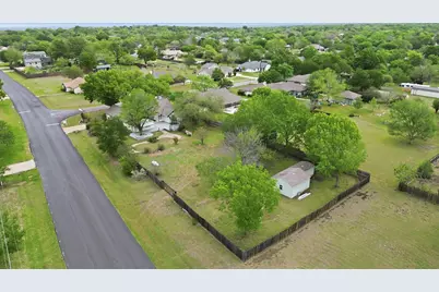 201 Towhee Drive, Buda, TX 78610 - Photo 37