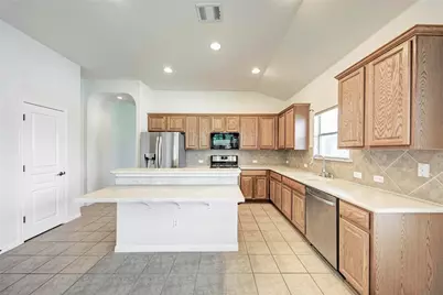 920 Great Sand Dunes Avenue, Pflugerville, TX 78660 - Photo 11