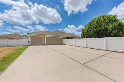 920 Great Sand Dunes Avenue, Pflugerville, TX 78660 - Photo 39