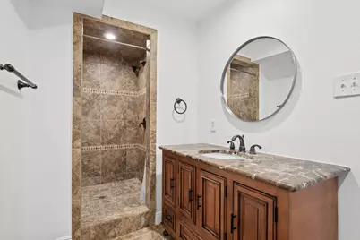 833 E 38th Street, Austin, TX 78705 - Photo 25