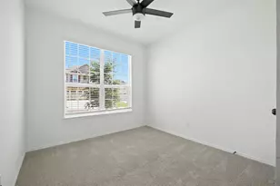 512 Lady Swiss Ln, Hutto, TX 78634 - Photo 35