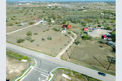 8548 Old Lockhart Road, Buda, TX 78610 - Photo 15