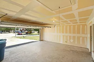 14400 Martial Eagle Dr, Elgin, TX 78621 - Photo 33