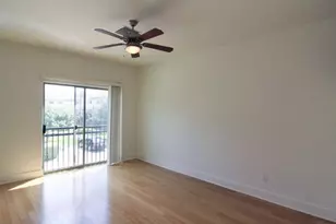 13420 Lyndhurst St, Austin, TX 78729 - Photo 11