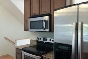 13420 Lyndhurst St, Austin, TX 78729 - Photo 17