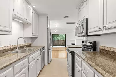 7122 Wood Hollow Drive #71, Austin, TX 78731 - Photo 11