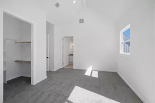 267 Lourdes Ct, Dripping Springs, TX 78620 - Photo 17