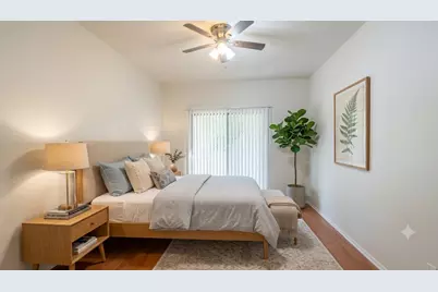 106 E 30th Street #101, Austin, TX 78705 - Photo 5