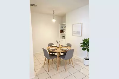 106 E 30th Street #101, Austin, TX 78705 - Photo 11