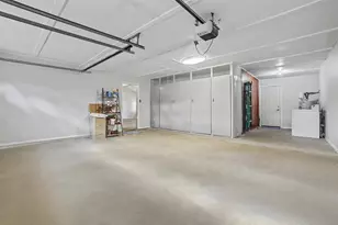 13504 Lois Ln, Austin, TX 78750 - Photo 13