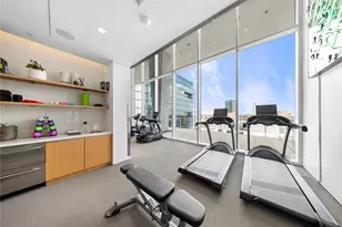 313 W 17th St, Austin, TX 78701 - Photo 17